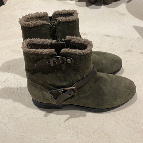 Marc Fisher Booties - Picture 4 of 9